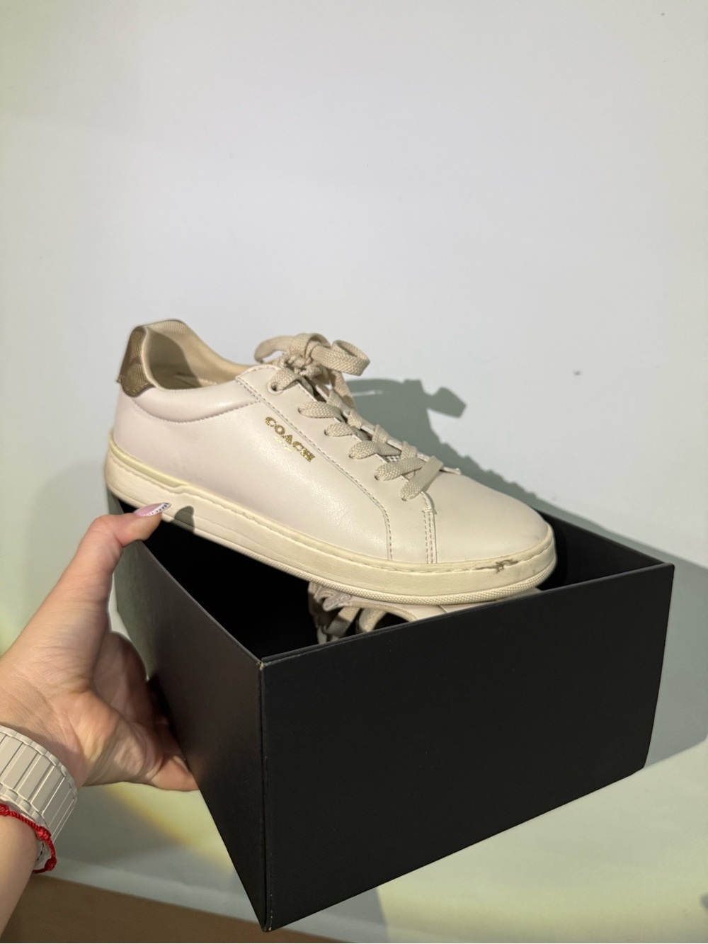 Coach Women’s Cream Leather Low-Top Sneaker
